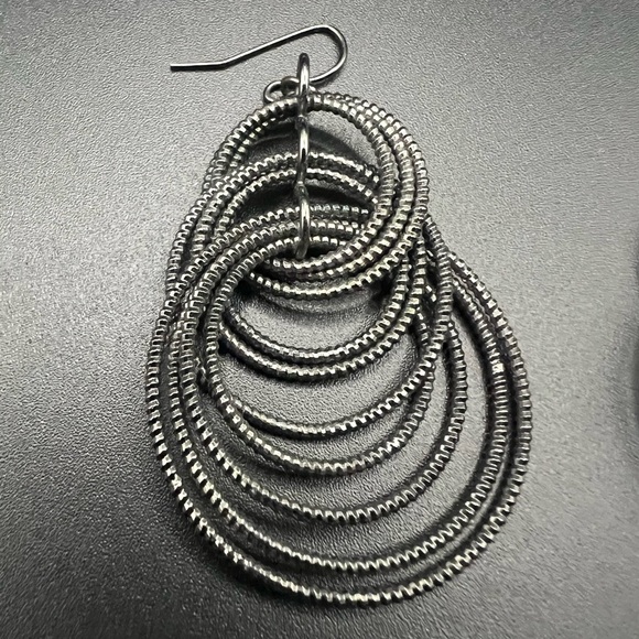 Lia Sophia Voltage Earrings in Black Textured Glam Dangle Statement - Picture 2 of 3